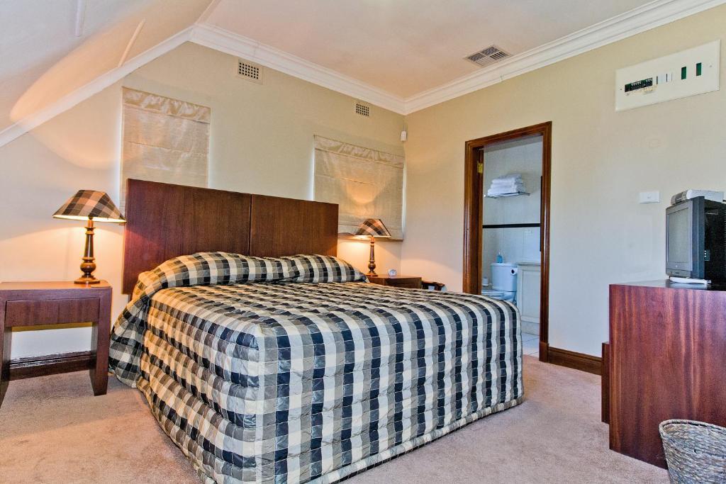 Отель Eagle Wind Manor Хиллкрест Экстерьер фото